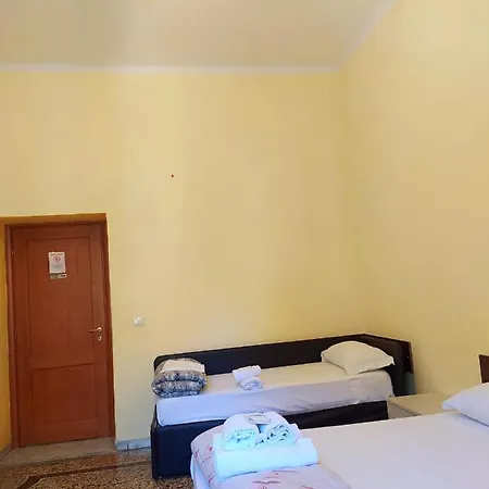 Fanti Homes بيت ضيافة