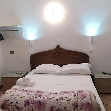 Fanti Homes * Řím